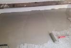 Self-levelling floor smoothing