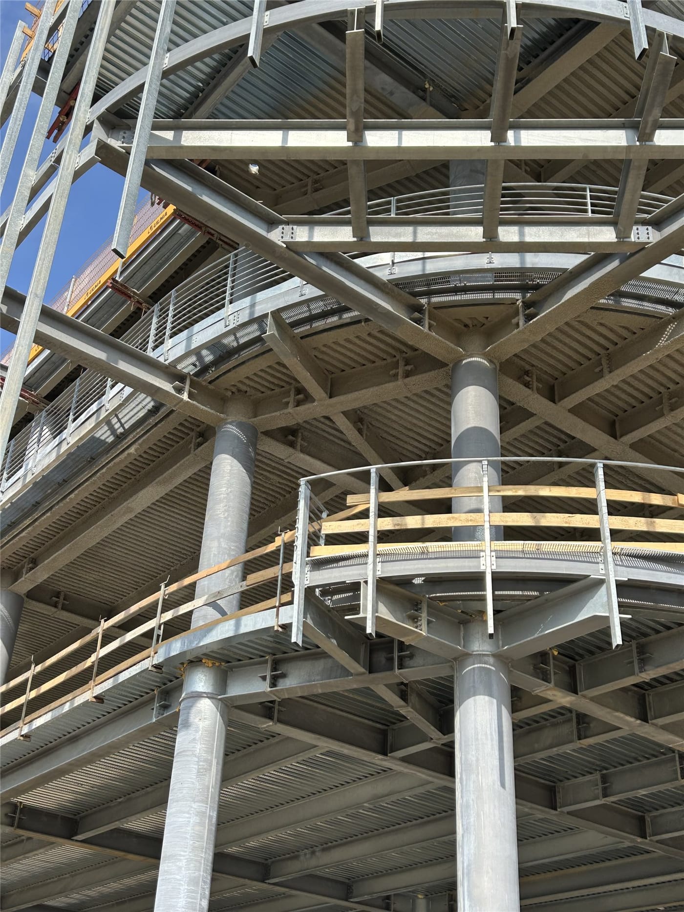 Protherm Light on steel structures (Turin high-speed railway station)